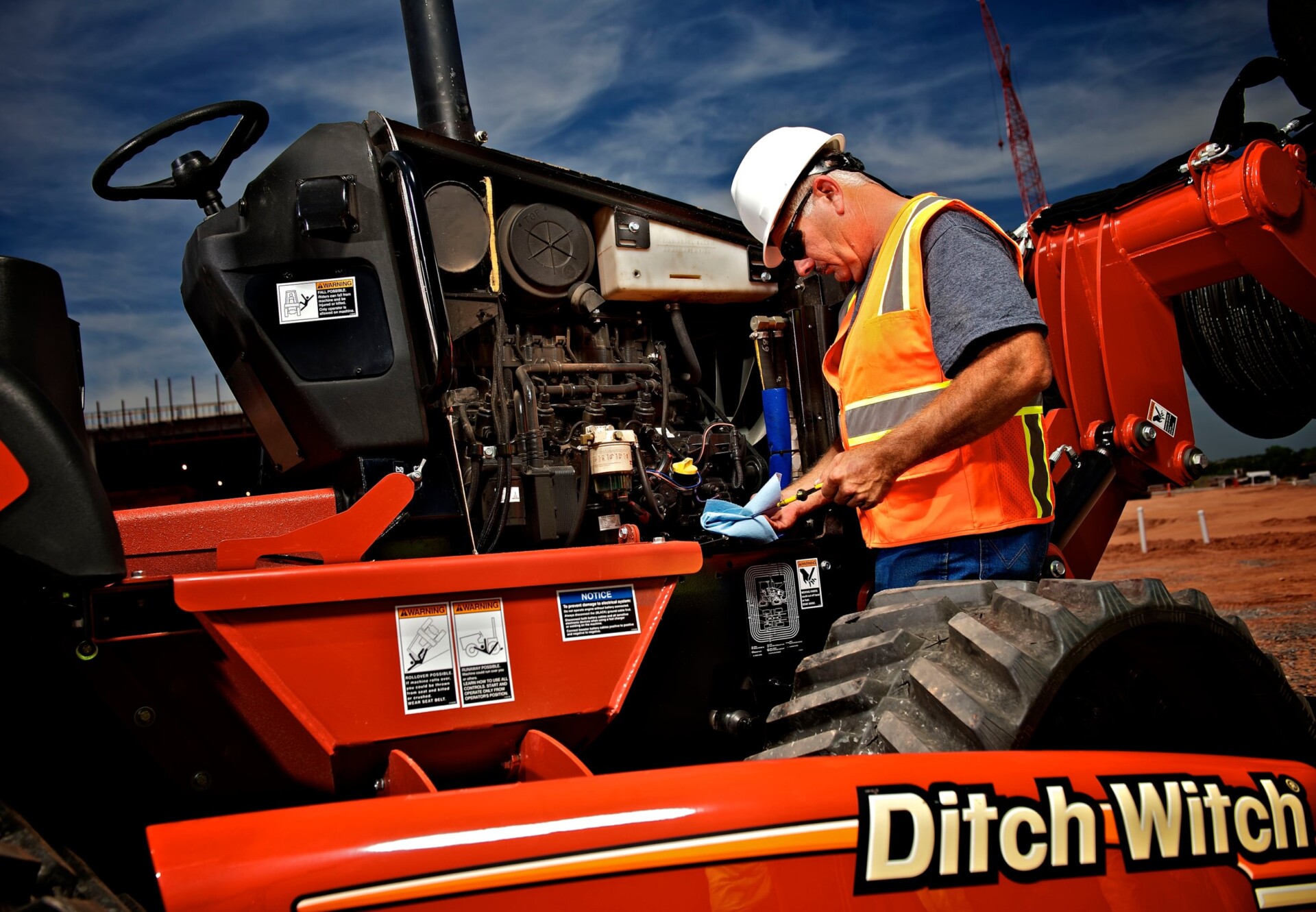 RT80 Quad Ride On Trencher Large