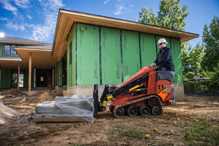 SK600 Mini Skid Steer Large